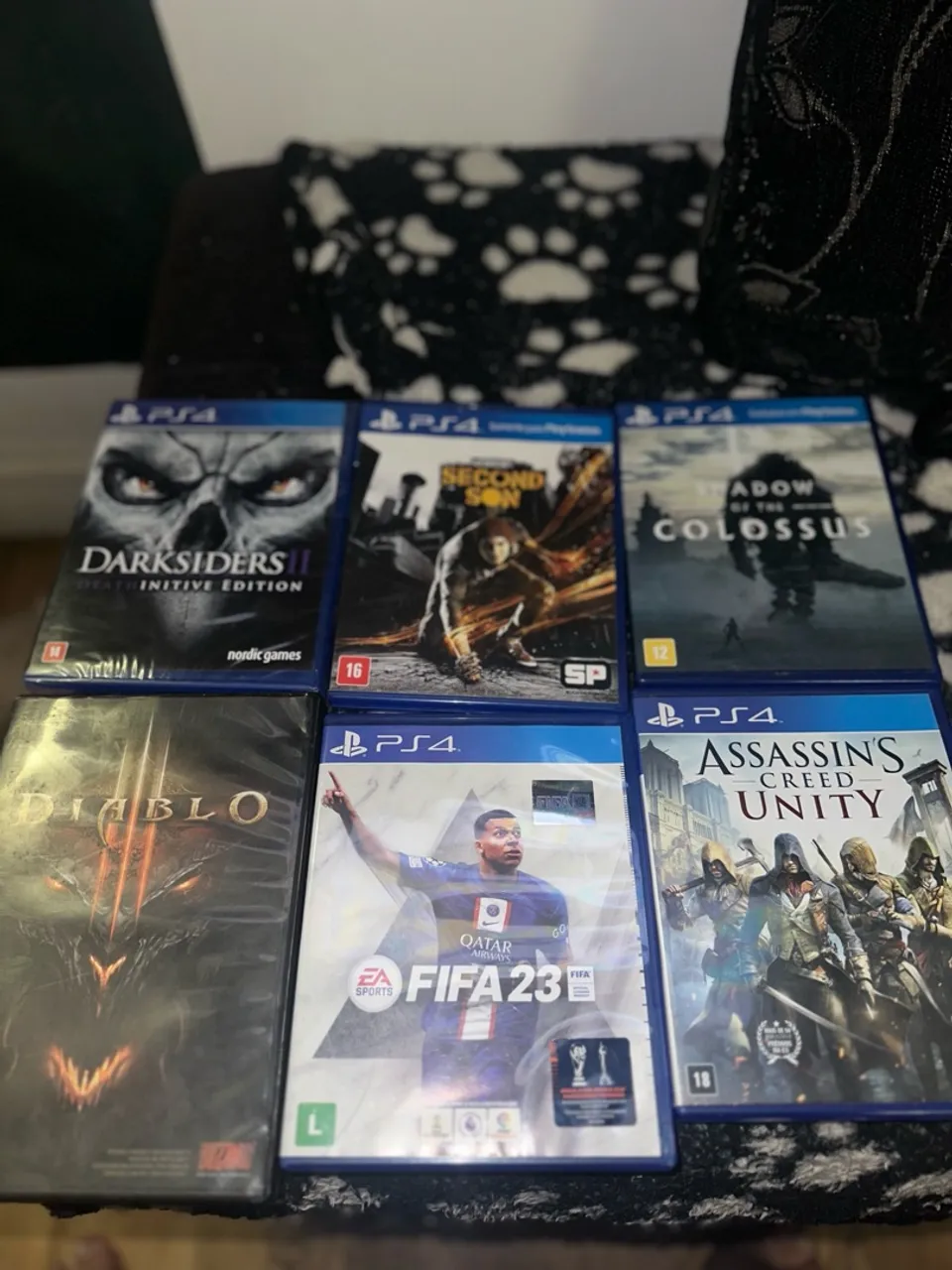 Jogos de PS4 - Darksiders II, FIFA 23, Diablo III, Shadow of the Colossus...