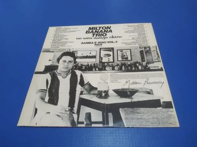 Lp Milton Banana Trio - Samba É Isso / Ao Meu Amigo Chico ( De Época/ Excelente ) - Foto 2