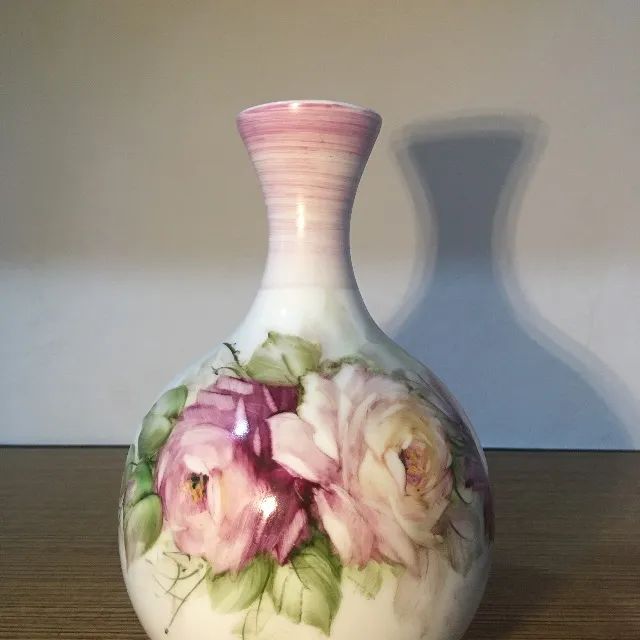 Vaso decorativo de porcelana, delicado floral. - Foto 4