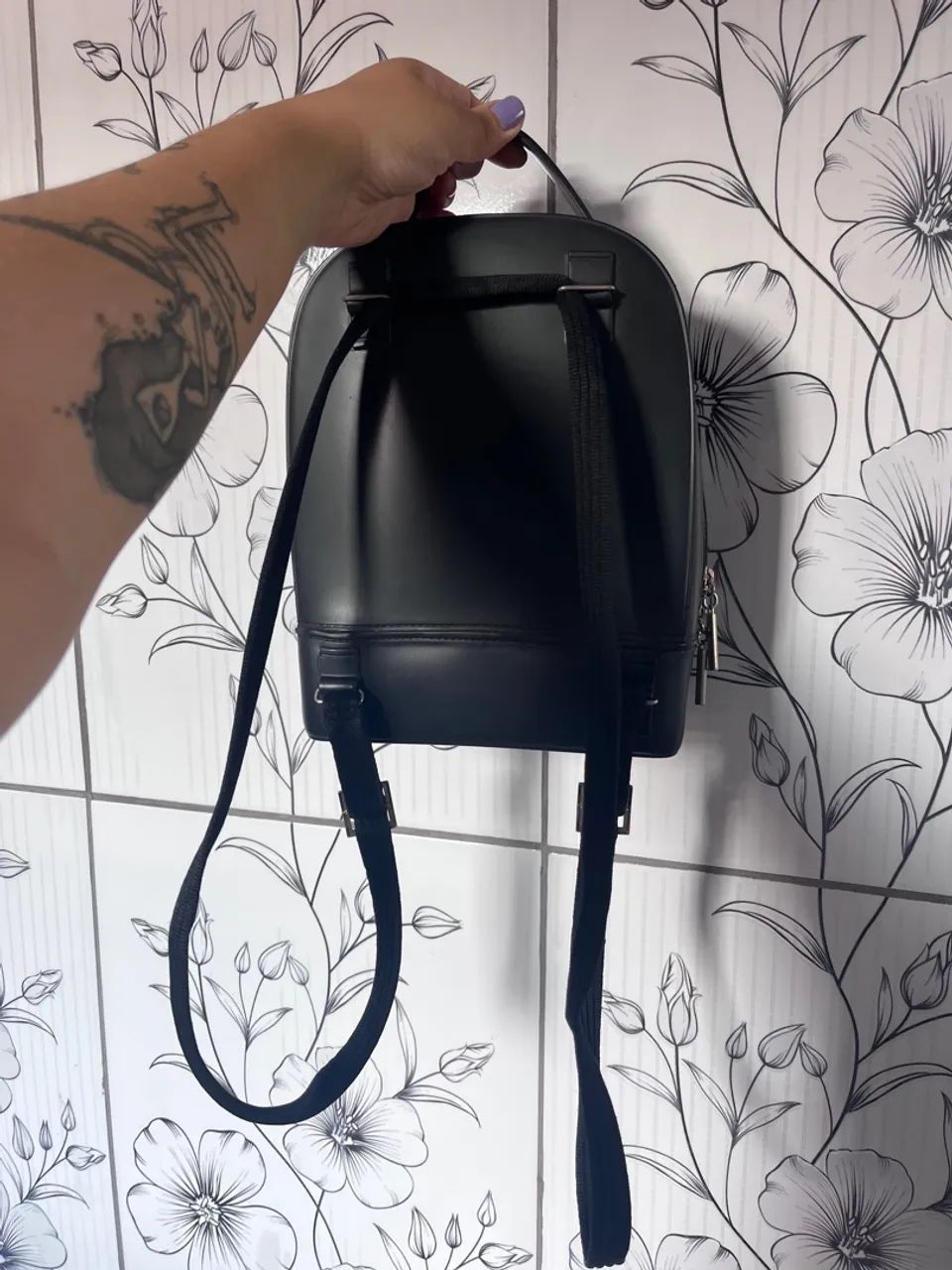 Mini Mochila Arezzo - Foto 3