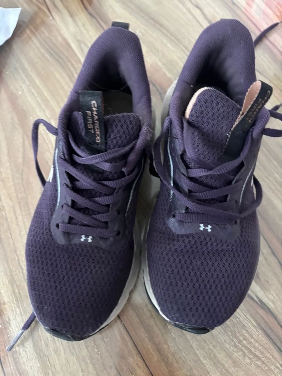 Tênis Under Armour Charged First - Roxo