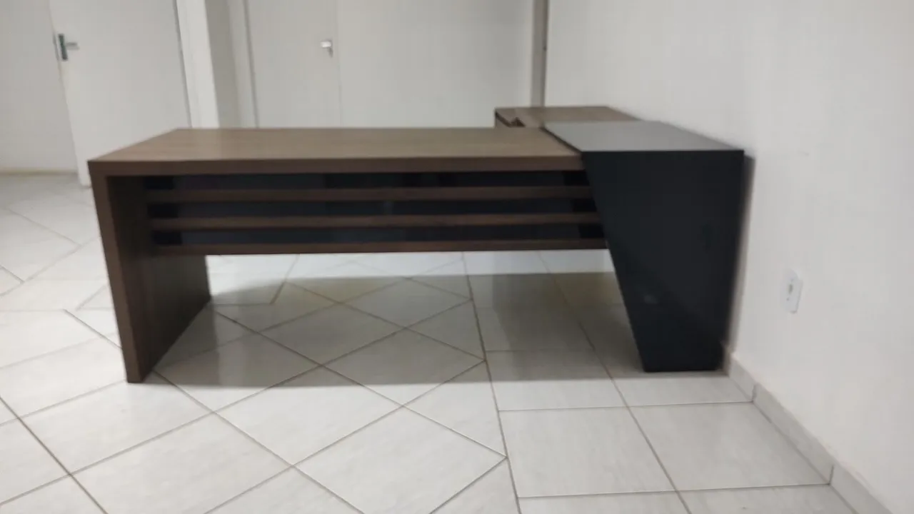 Mesa de escritório 100% MDF