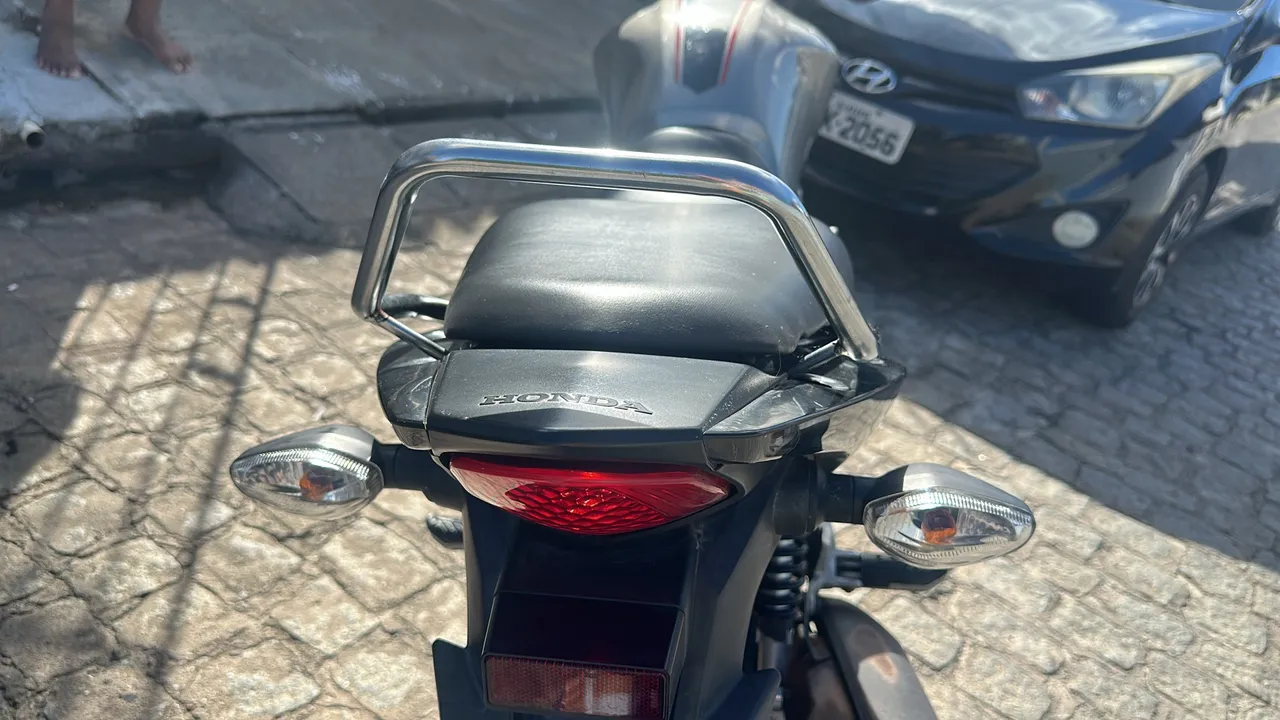 Moto cg fan 160