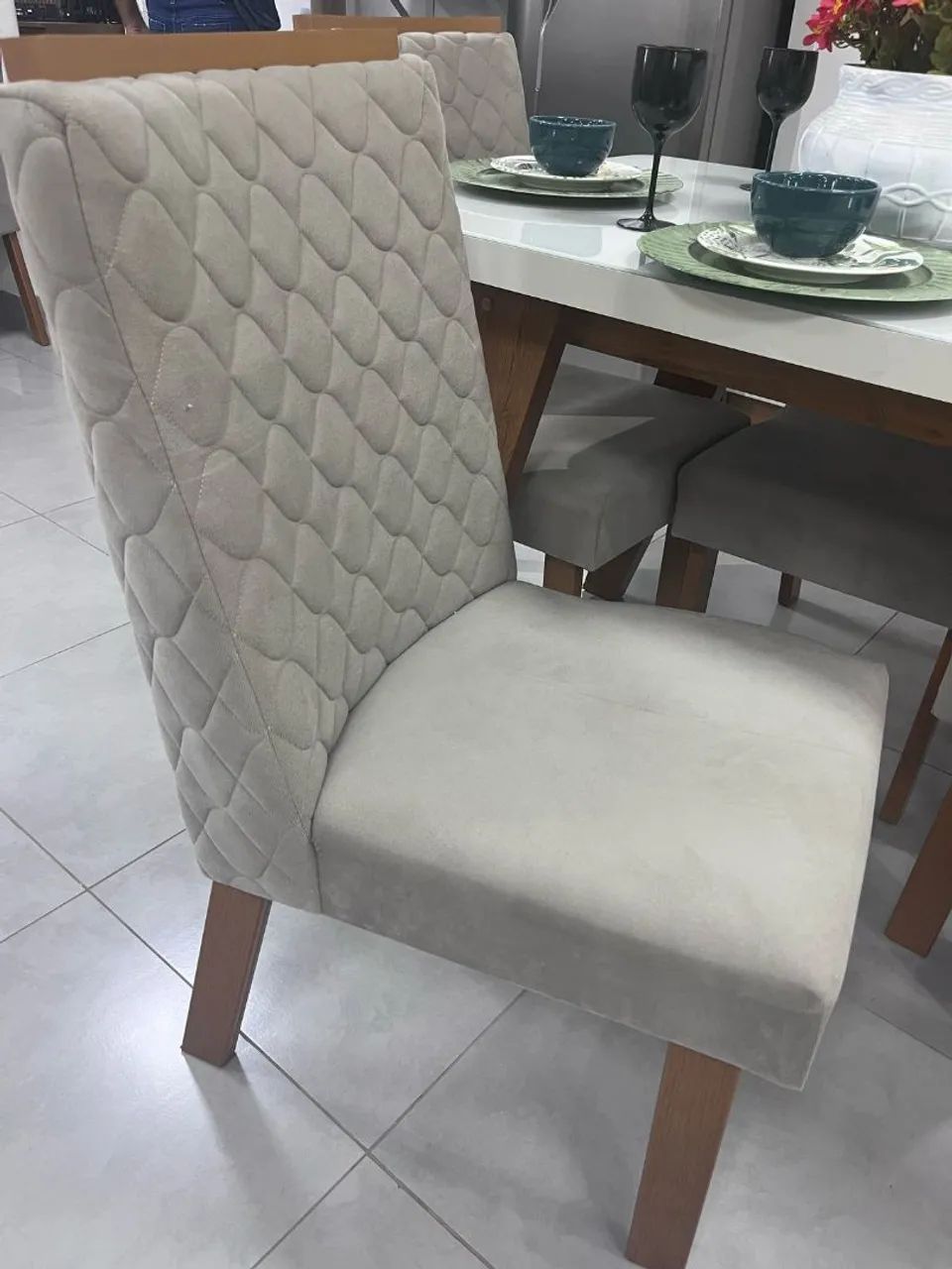 Conjunto de mesa 4 cadeiras aquila - Foto 2