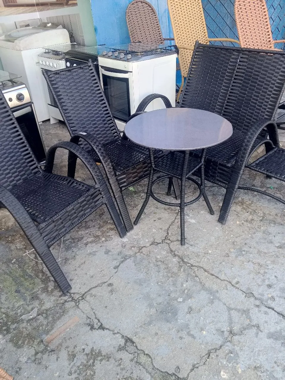 Conjunto Mesa e Cadeiras de Rattan