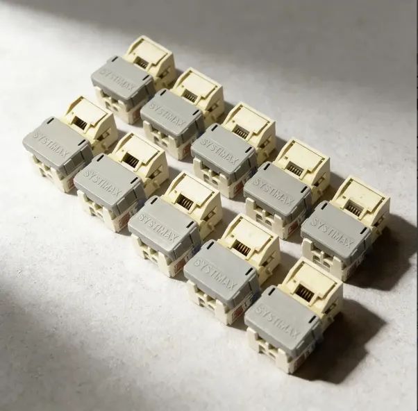 Conector Keystone Commscope Systimax Mgs400-262 Bege Original (100pçs) - Usado