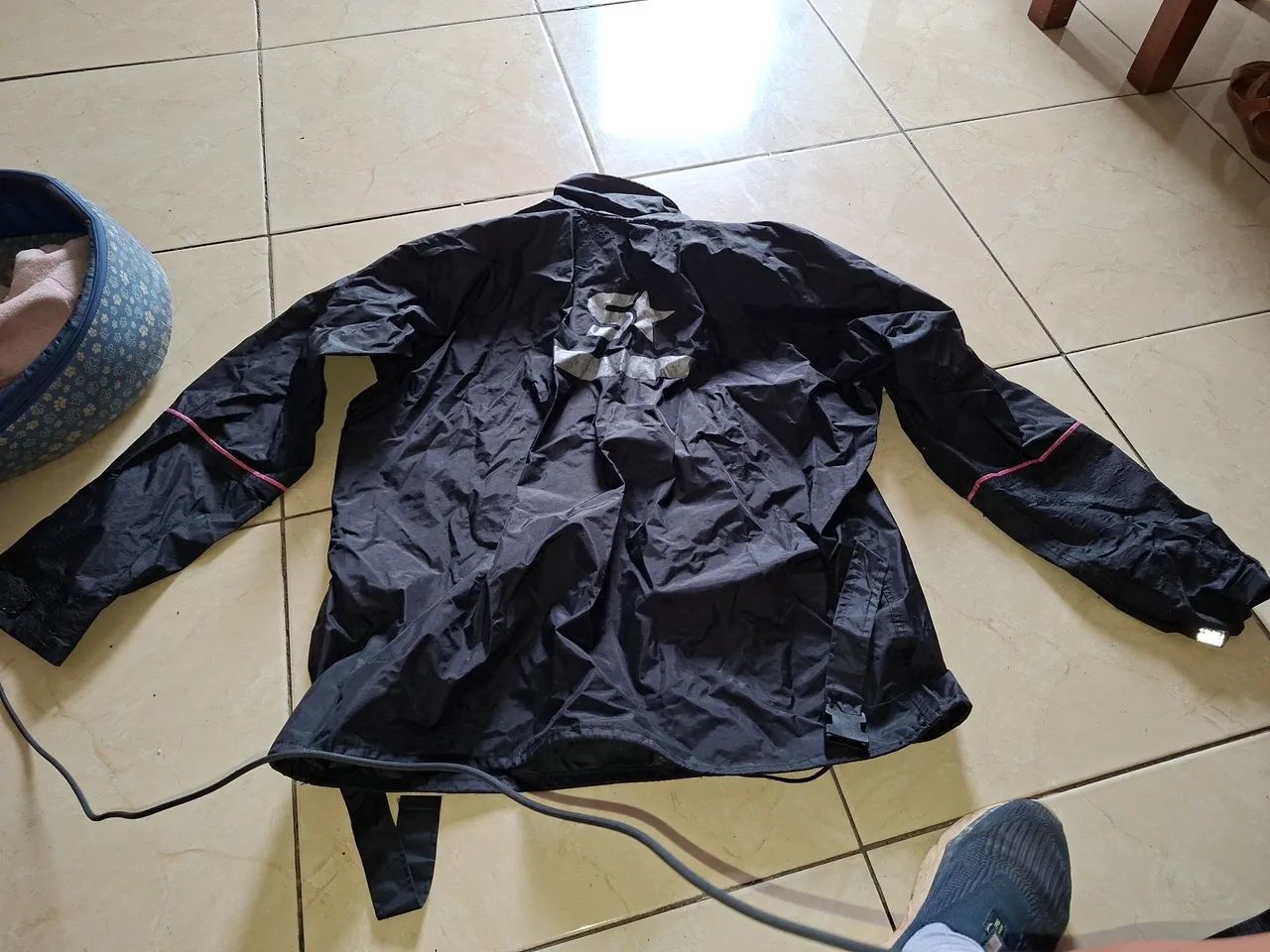Capa de chuva  - Foto 3