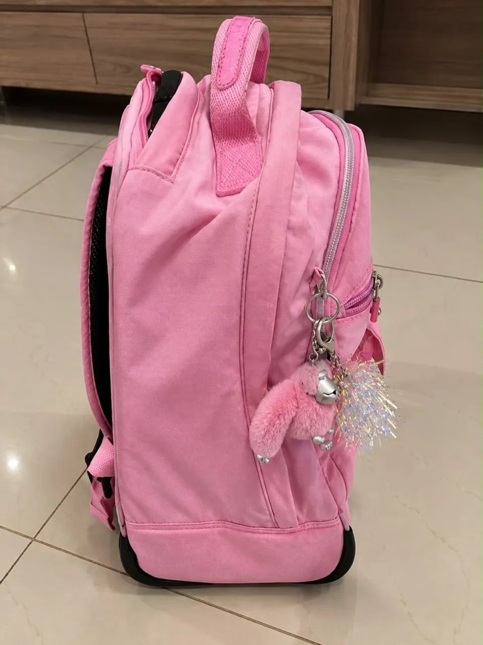 mochila kipling rosa de rodinha - Foto 3