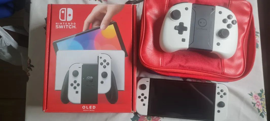 Nintendo Switch OLED 64gb + Pro Controller Linyuvo