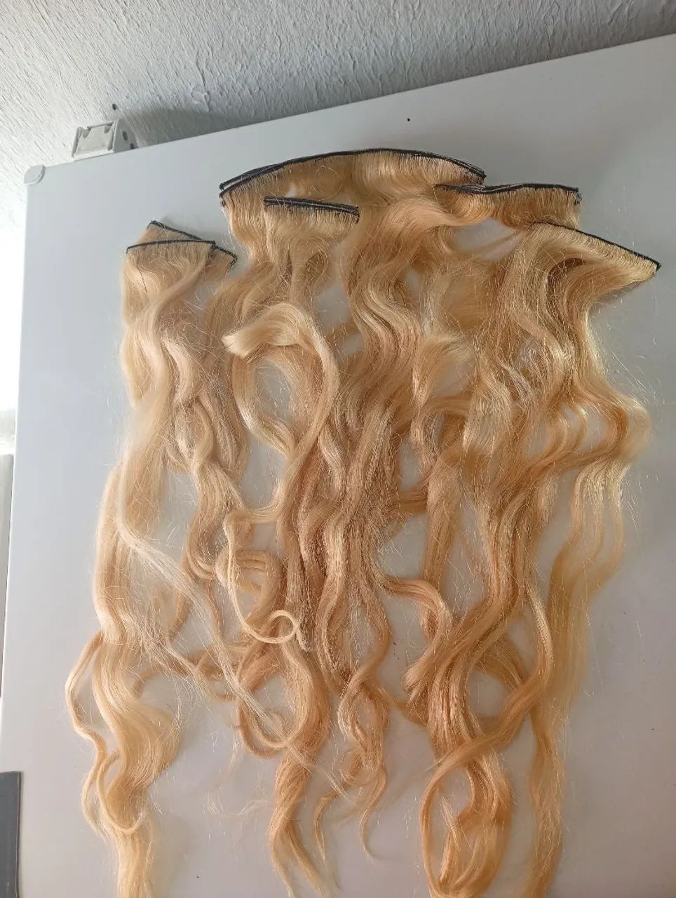 Vende-se  ou troca cabelo humano 70 centímetro  - Foto 4