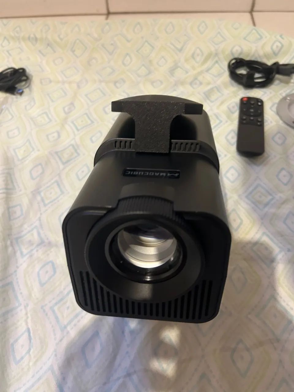 Projetor HY320