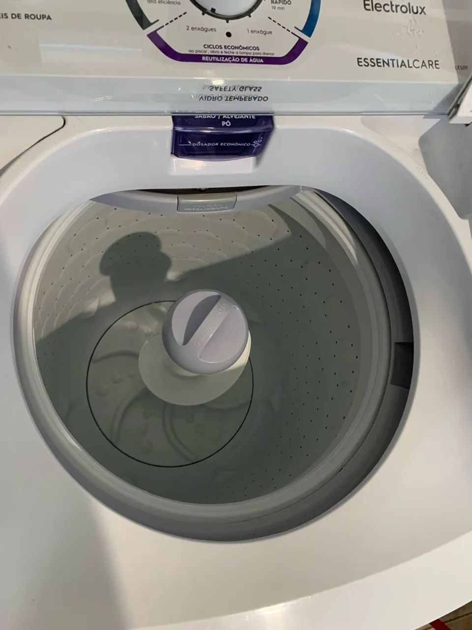 Máquina de lavar roupas Eletrolux 8,5kg - Foto 2
