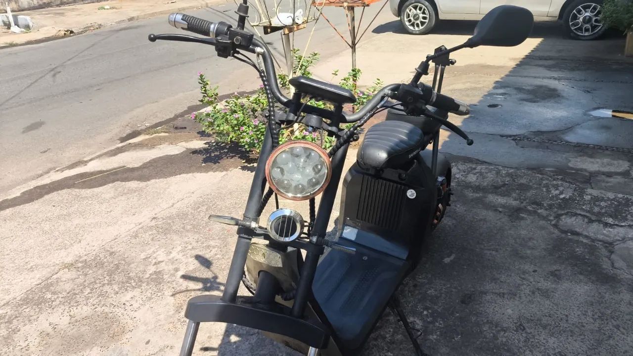 SCOOTER ELÉTRICA - BATERIA NOVA