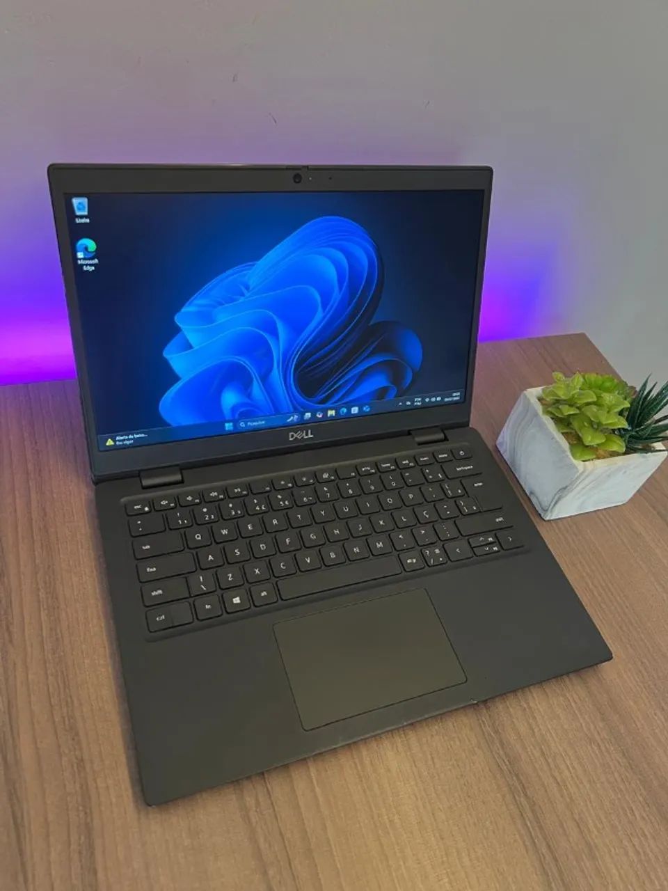 Notebook Dell Latitude i3 11° 8GB!