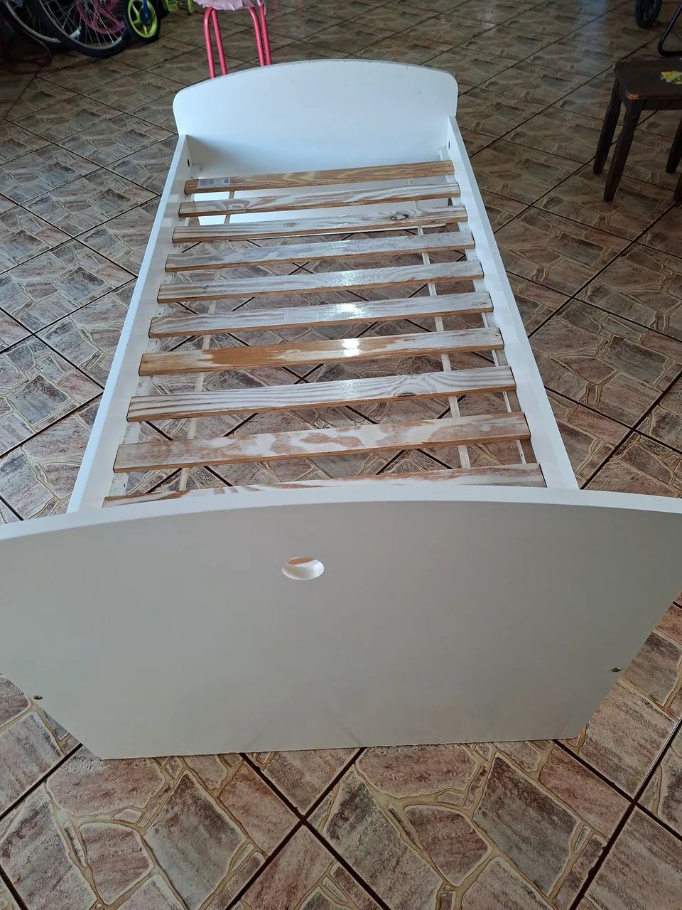 Vendo  uma cama de solteiro  - Foto 5