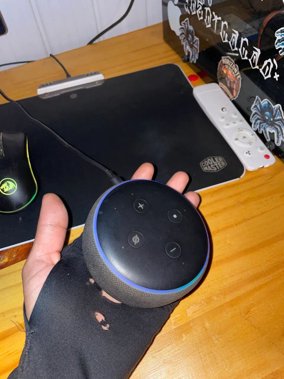 Alto-falante inteligente Amazon Echo Dot de 3ª, cor preta - Foto 3