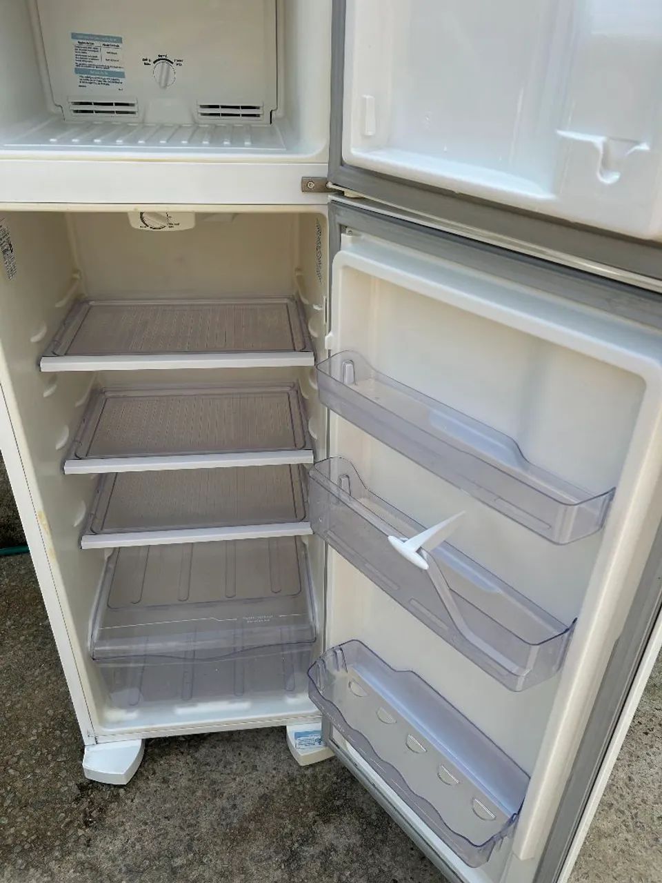 Geladeira electrolux duplex Frost Free gelando muito bem ENTREGO  - Foto 5