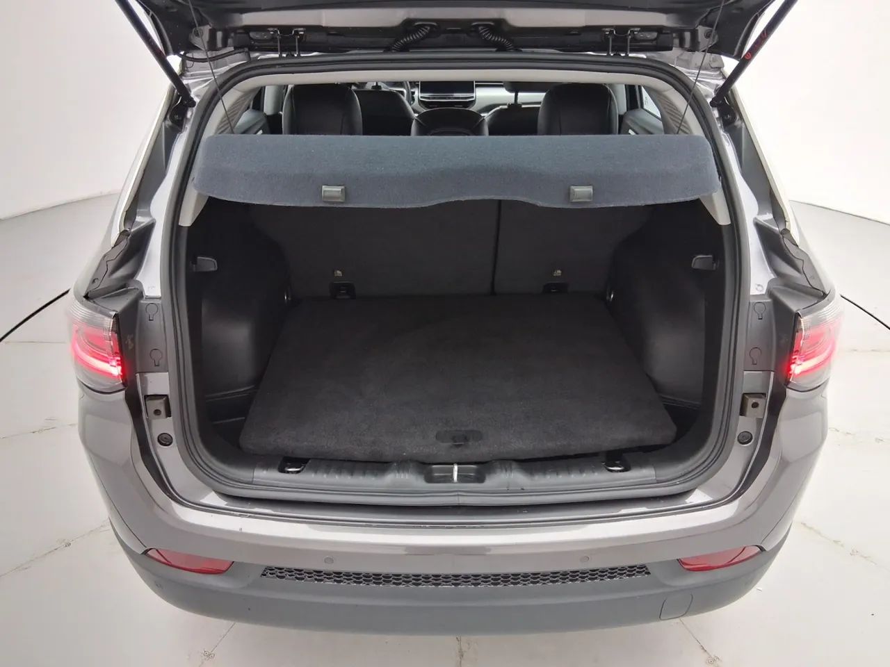 Jeep Compass LONG. T270 1.3 TB 4x2 Flex Aut., foto 9 de 18