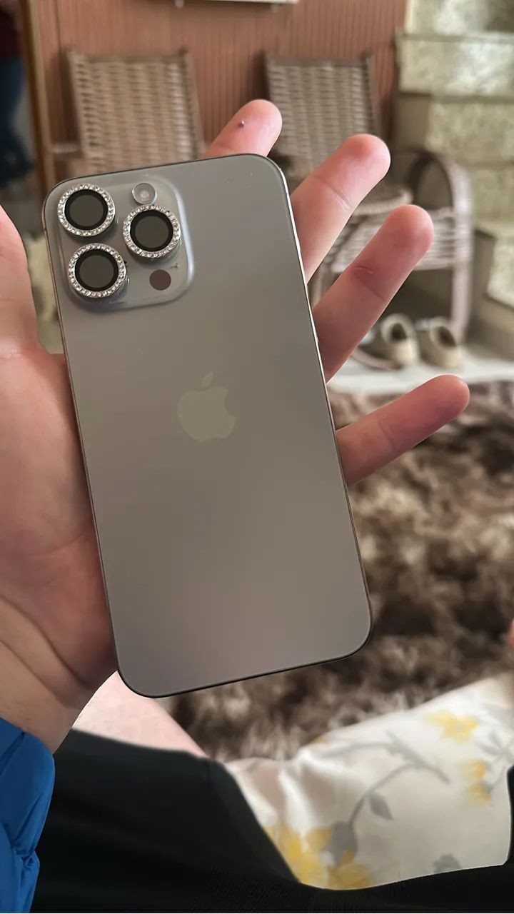 iPhone 15 pro Max - Foto 3