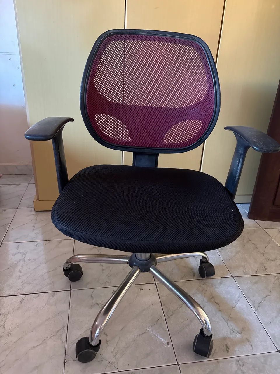 Cadeira de escritório 