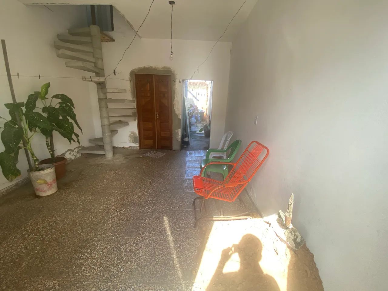 Vende-se Casa de Andar