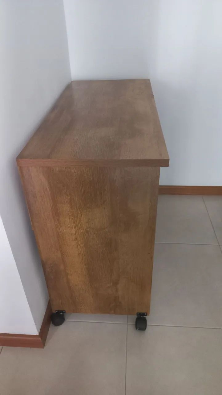 Mesa escritório com gaveta - Foto 2