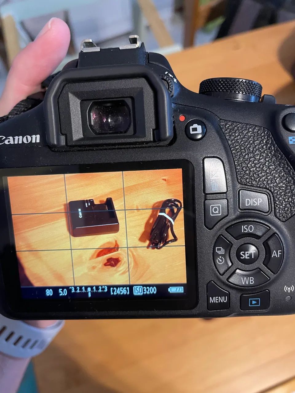 Cannon T7+ - Foto 3