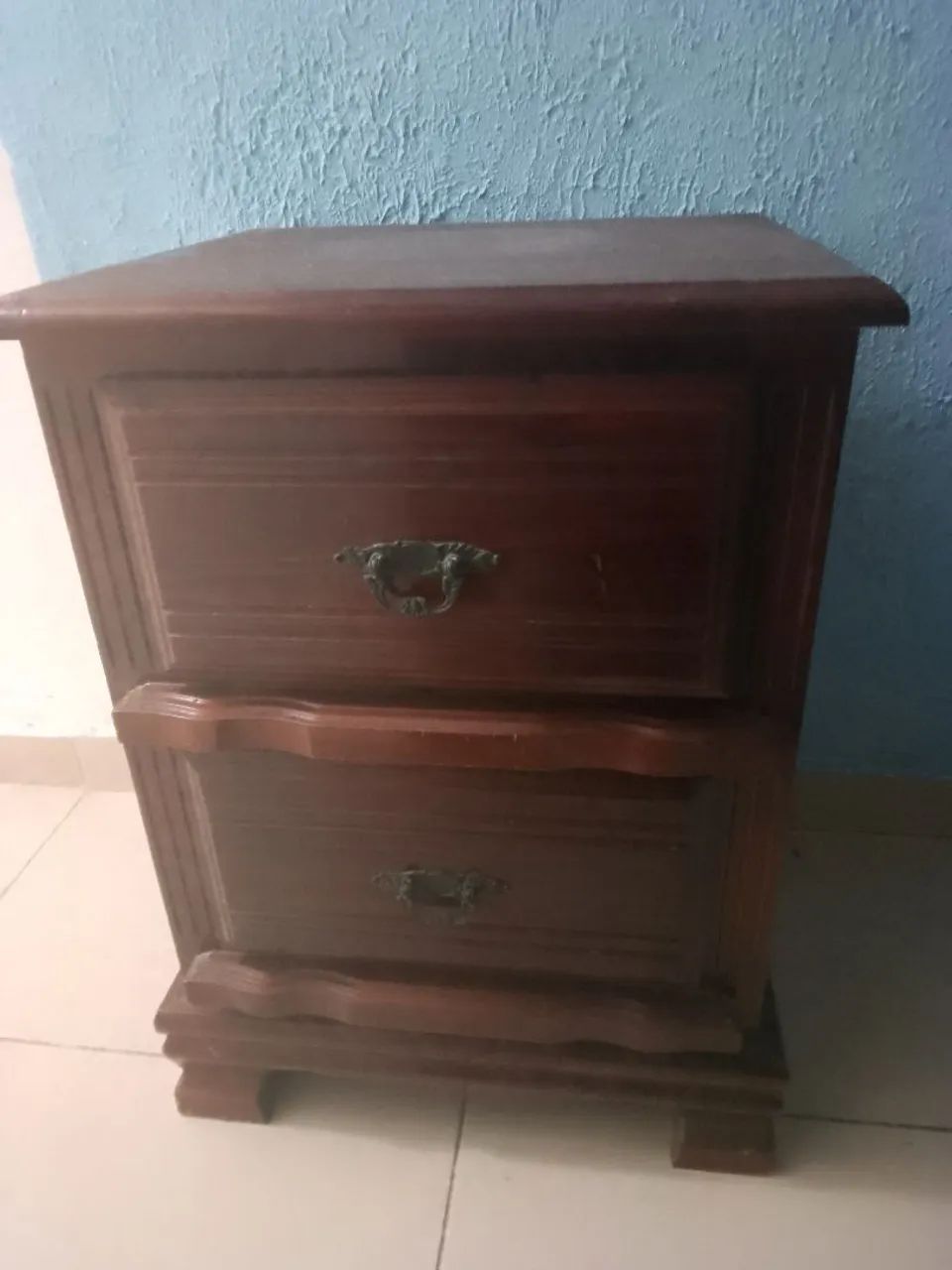 2 Criado mudo madeira maciça 