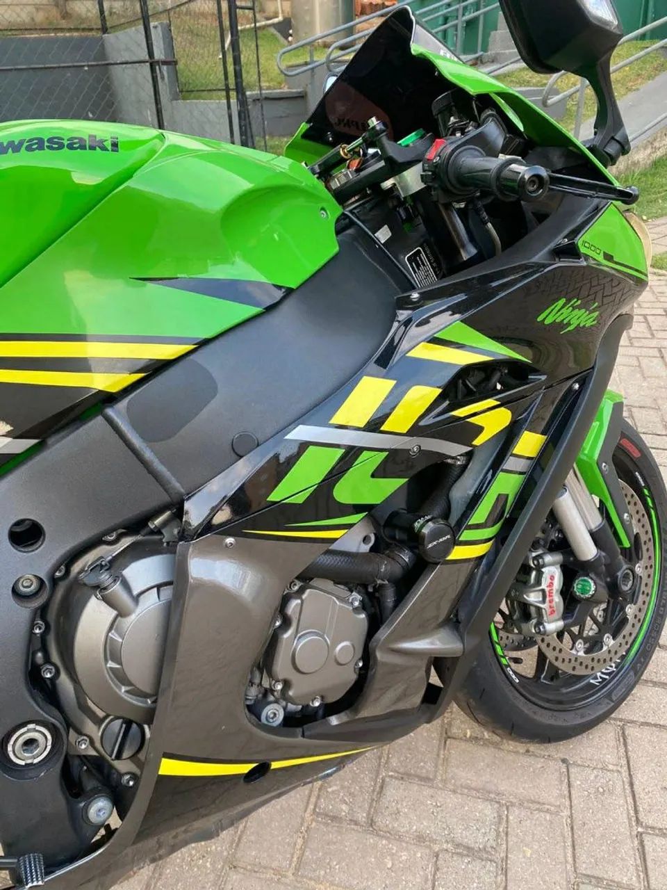 Kawasaki Zx-10/ Zx-10r 1000cc 2018 - 1491561575 | OLX