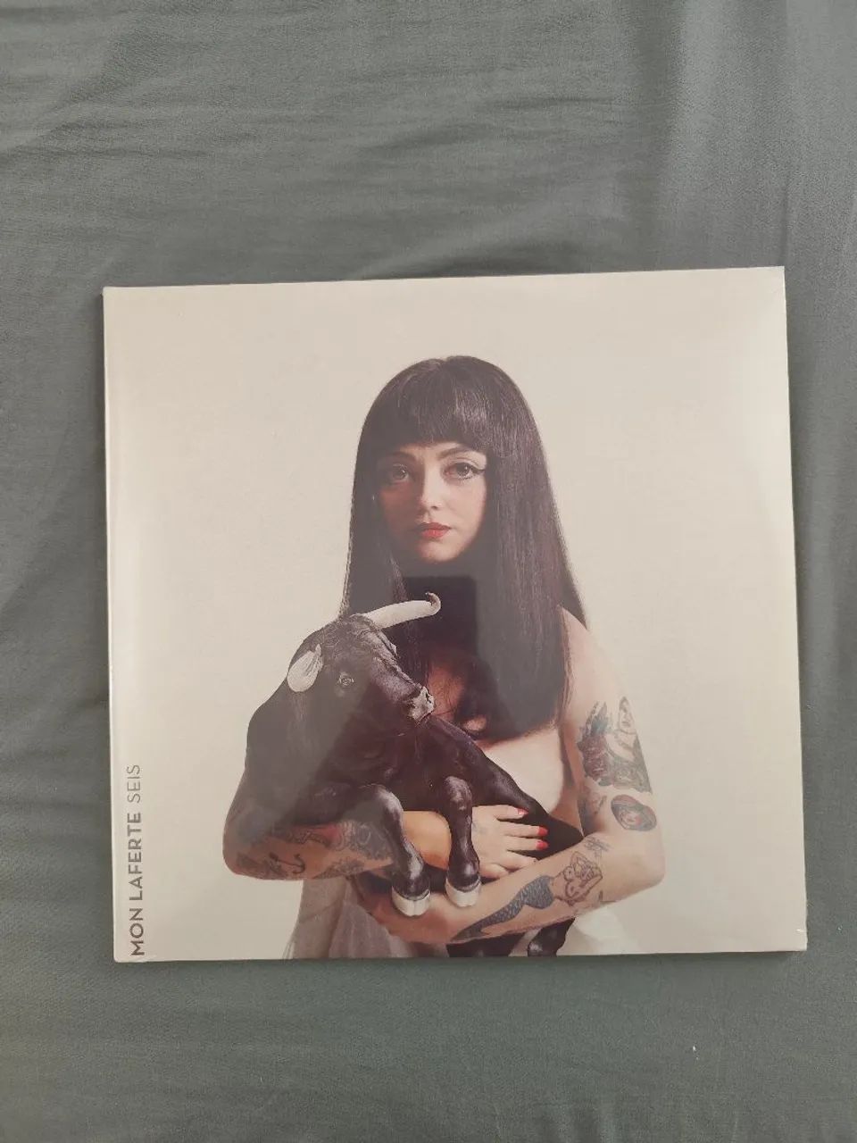 LP Mon Laferte - SEIS (Vinil Duplo)