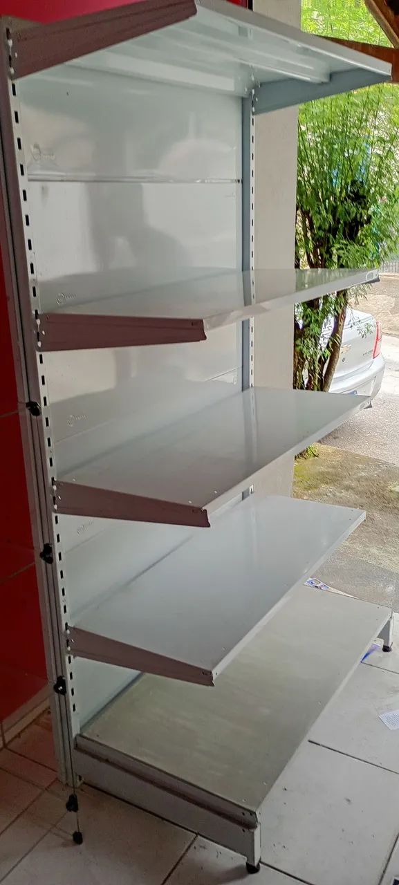 Móveis para loja