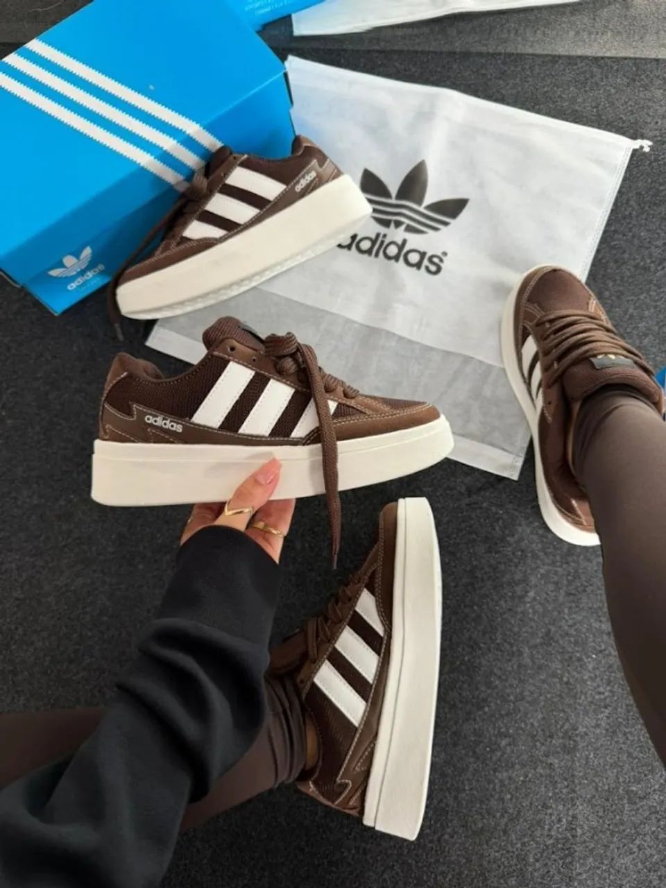 Tenis