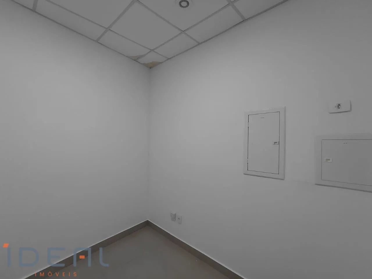 Sala para alugar no bairro Zona 06 - Maringá/PR - Foto 9