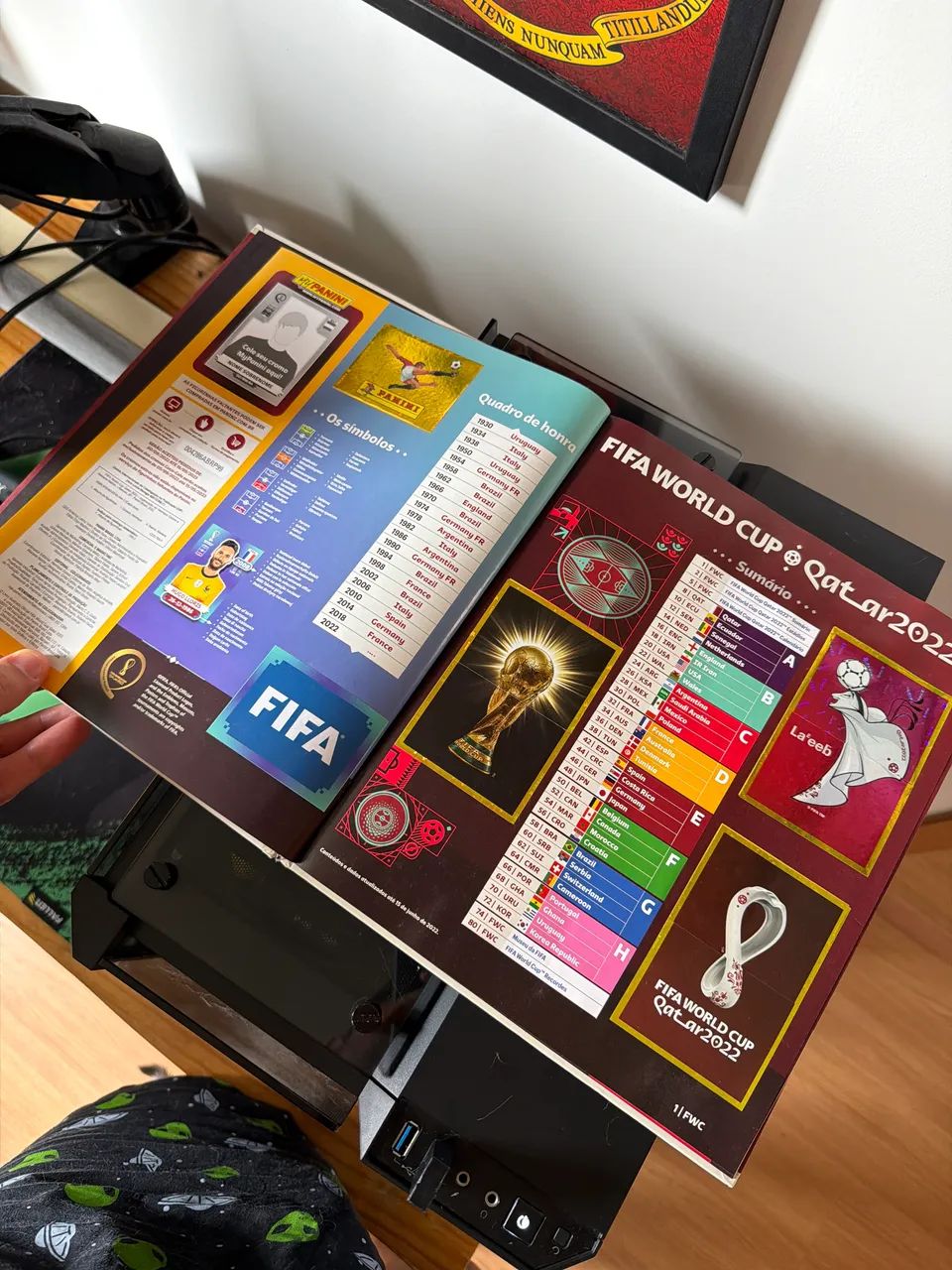 Vendo album da copa 2022 completo - Foto 2