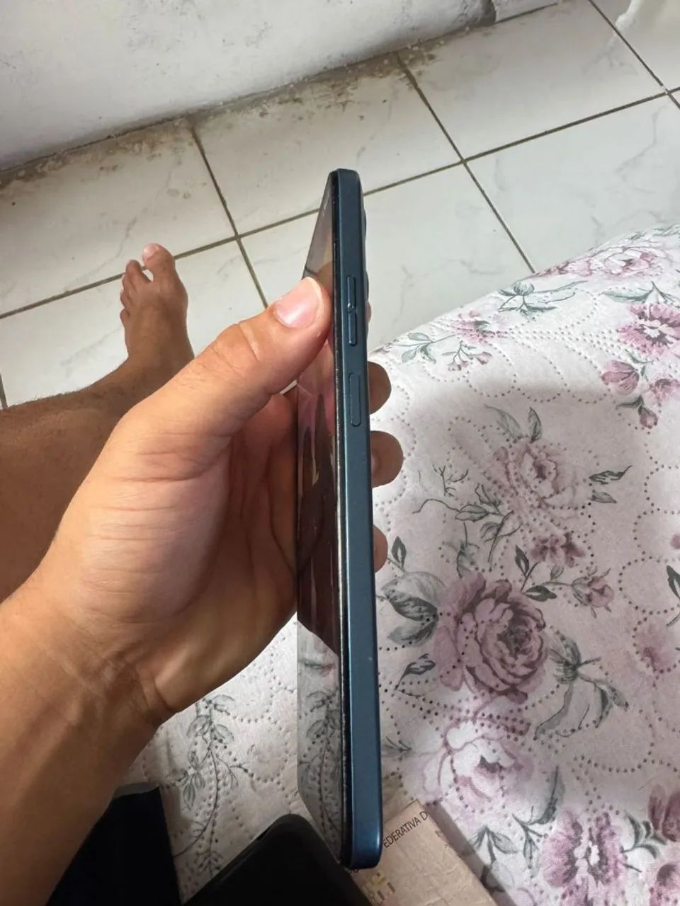 Celular novo Moto g06 carregador e documento - Foto 4