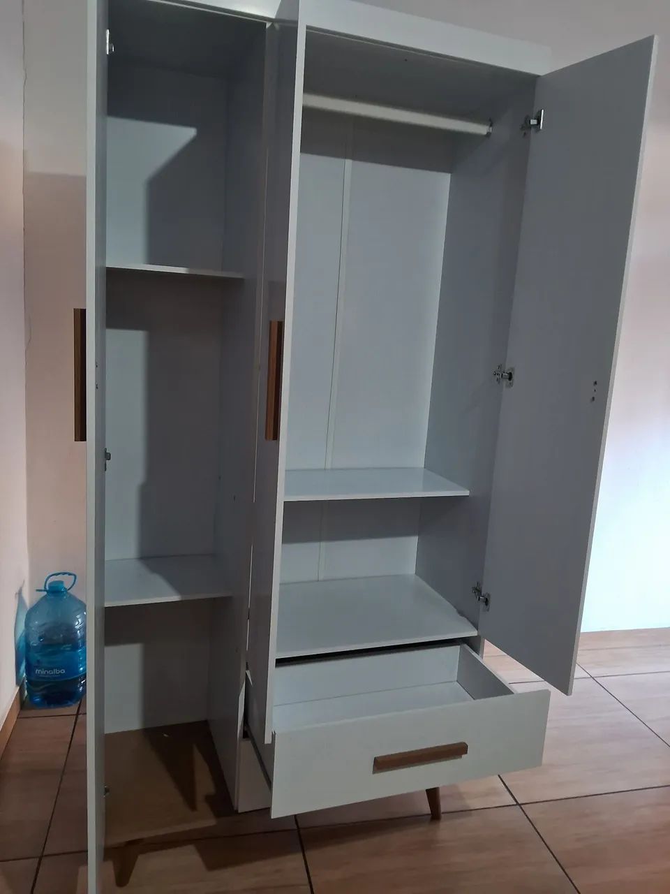 Guarda roupa infantil