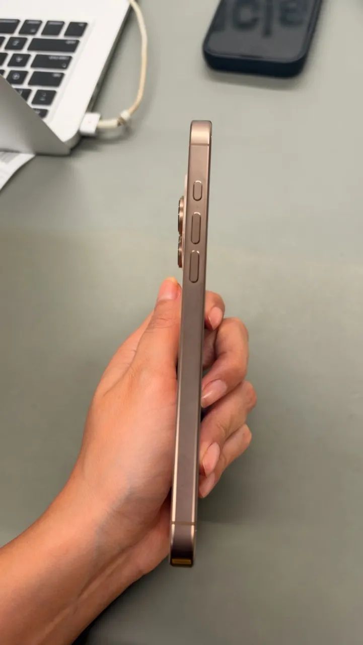 IPHONE 16 PRO MAX 256GB - Foto 2