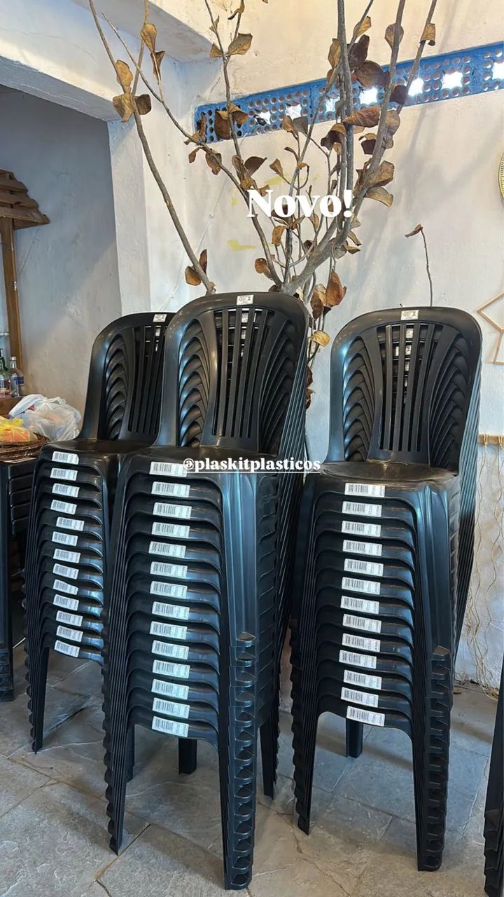 Conjunto mesa com 4 cadeiras  - Foto 3