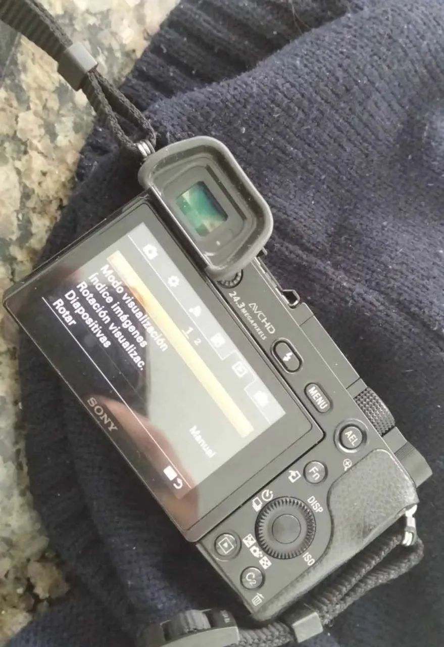 Camera Sony profissional a6000 - Foto 2