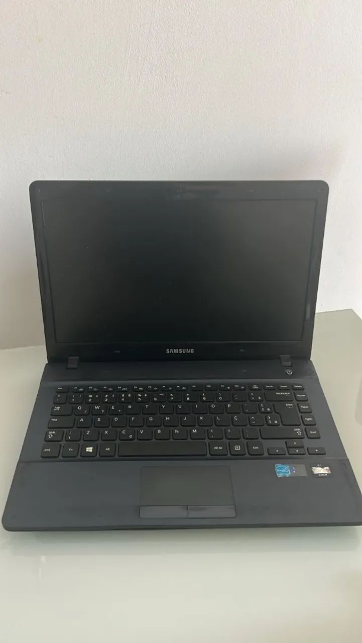 Notebook Samsung NP275 - Retirar Peças