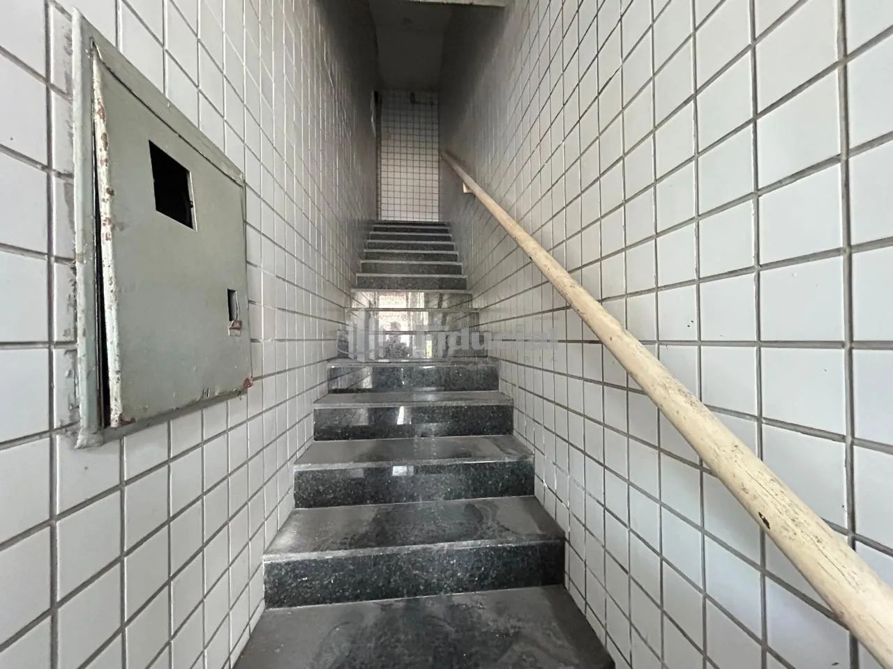 Loja com mobília e 191,62m² de área privativa, com ambientes bem distribuídos e estrutura  - Foto 3