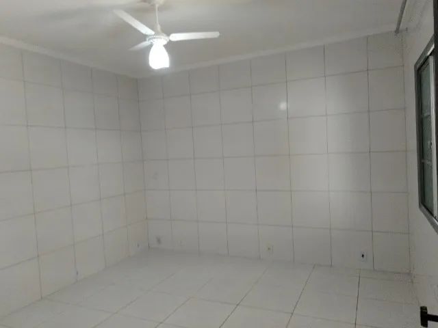 Lindo sobrado com 3 quartos - Foto 5