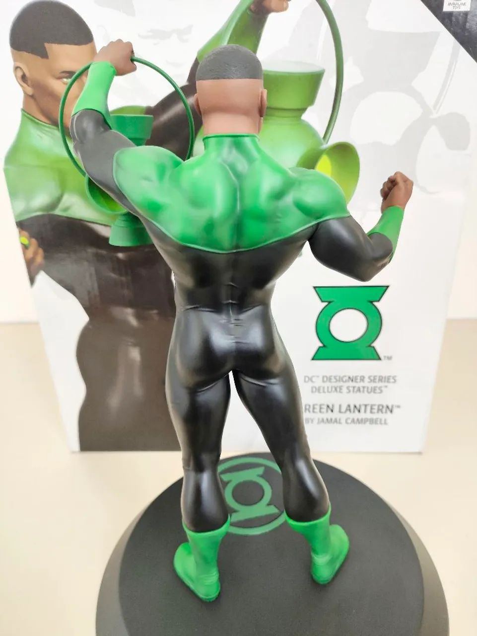 Lanterna Verde Deluxe 1/6 McFarlane  - Foto 5