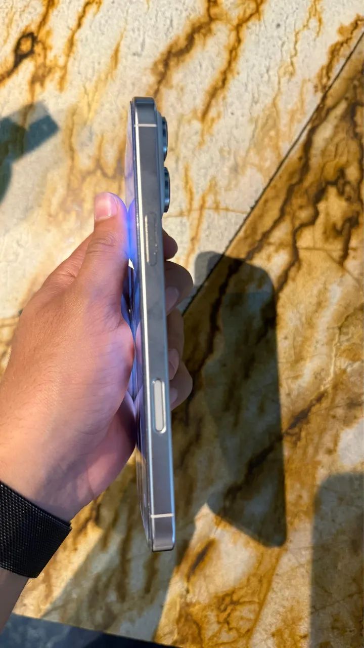 iPhone 16 Pro Max Branco 512gb - Celulares e Smartphones