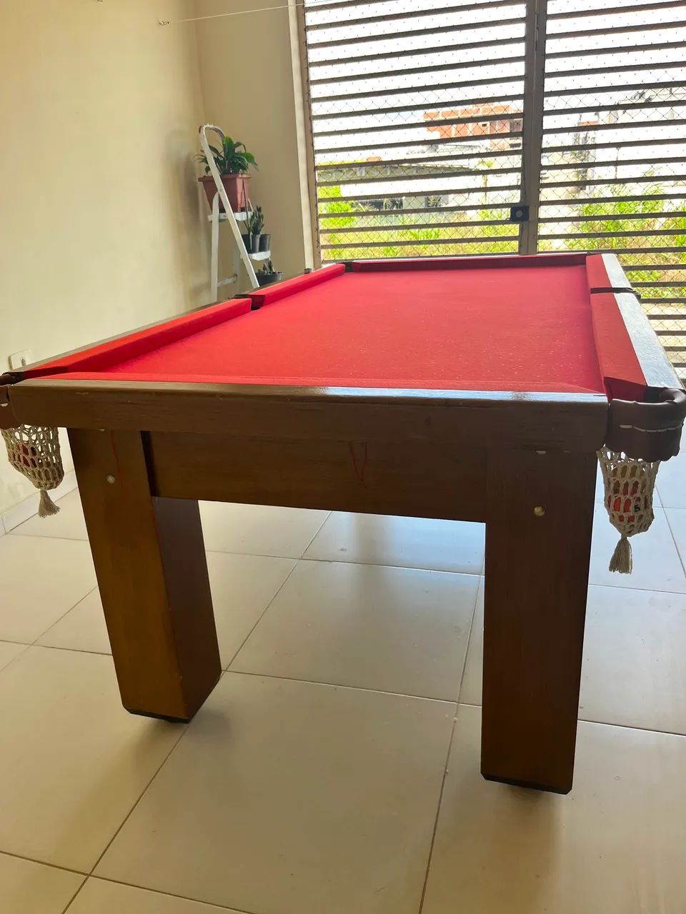 Vendo sinuca semi nova