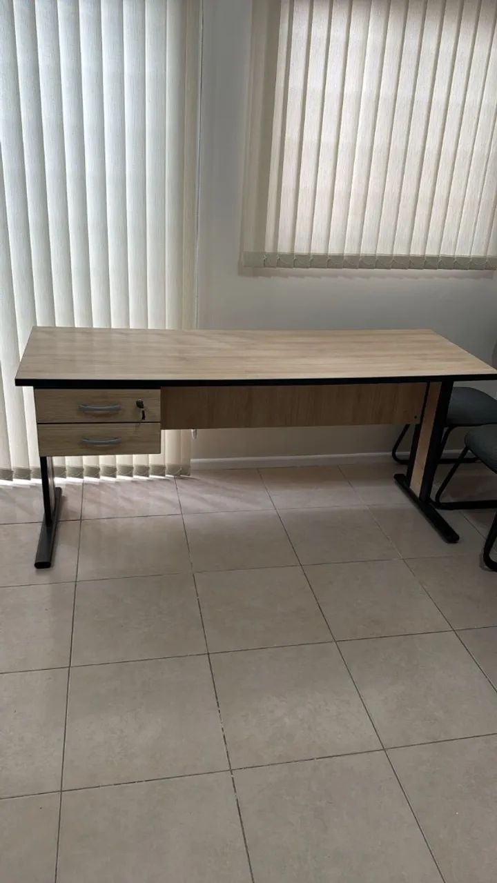 Mesa reta de escritório - Foto 4