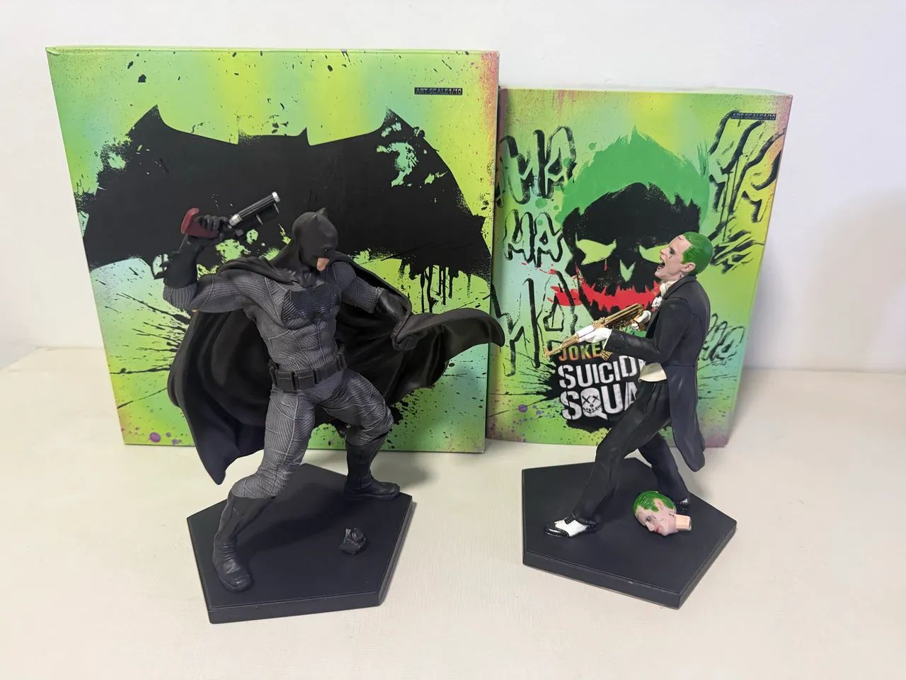Batman e Coringa Esquadrão Suicida - Iron Studios - Foto 3