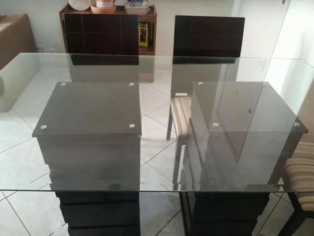 MESA DE JANTAR RETANGULAR