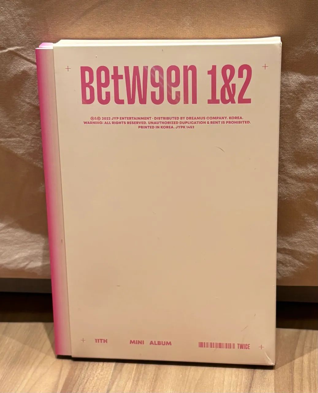 Álbum TWICE k-pop BETWEEN 1&2 original rosa (completo)