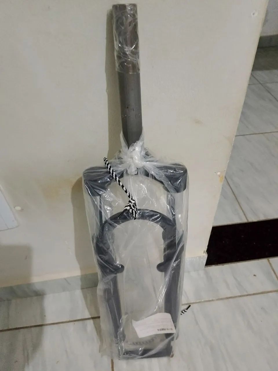 GARFO DE SUSPENSÃO NOVO